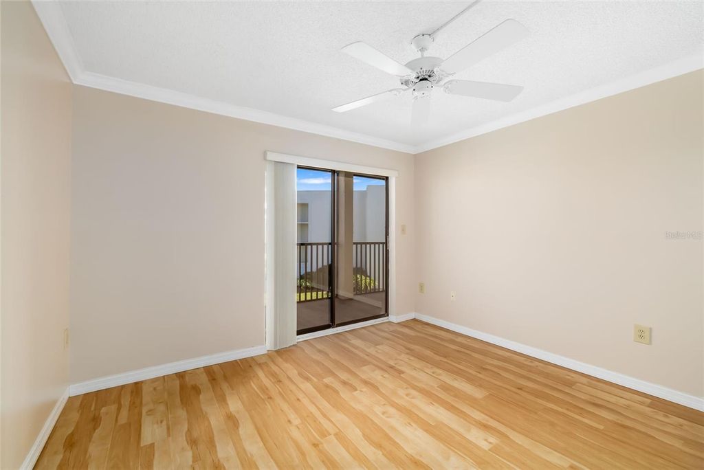 Image 20 of property listing at 4119 61ST AVENUE TERRACE W 308, Bradenton, FL 34210