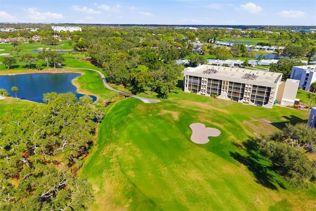 Image 32 of property listing at 4119 61ST AVENUE TERRACE W 308, Bradenton, FL 34210