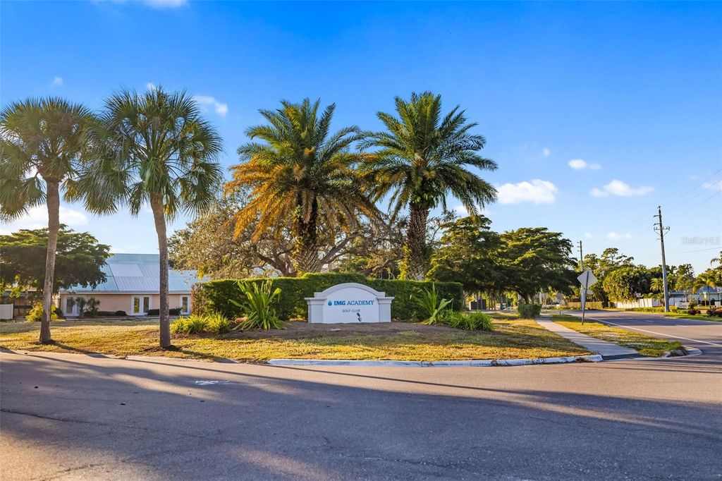 Image 48 of property listing at 4119 61ST AVENUE TERRACE W 308, Bradenton, FL 34210