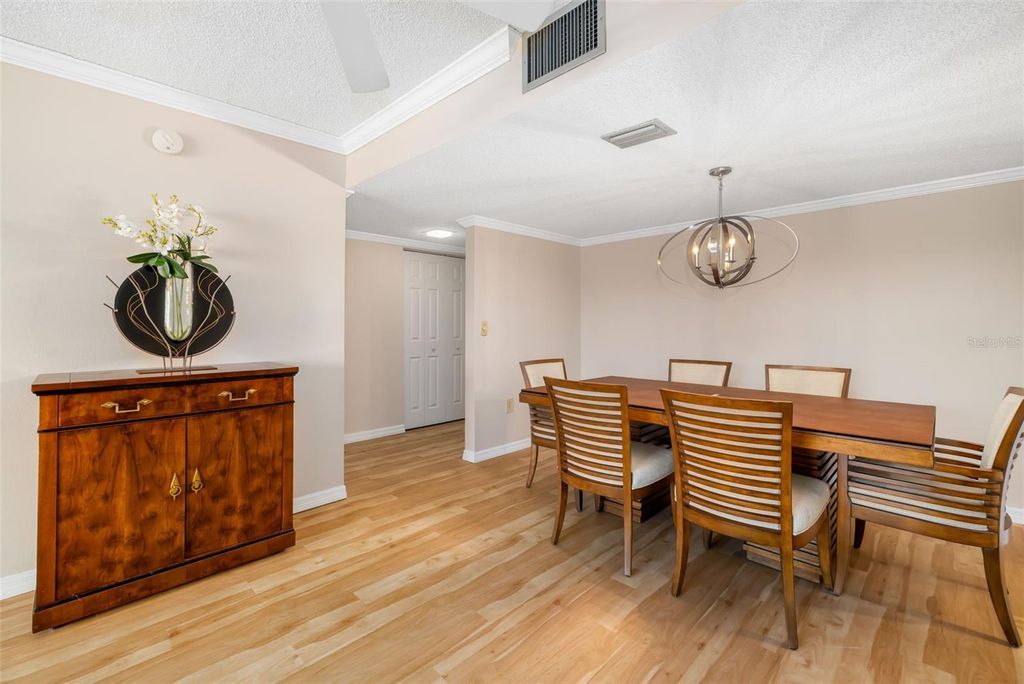 Image 7 of property listing at 4119 61ST AVENUE TERRACE W 308, Bradenton, FL 34210