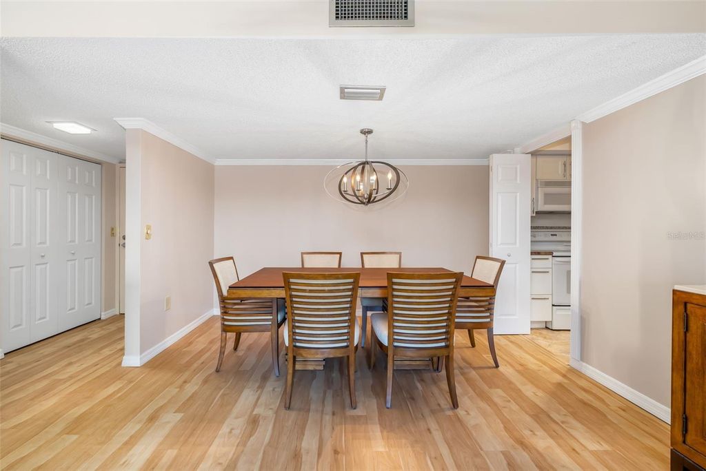 Image 8 of property listing at 4119 61ST AVENUE TERRACE W 308, Bradenton, FL 34210