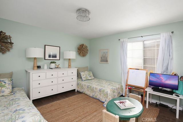 5024 N Bentree Circle, Long Beach, CA 90807