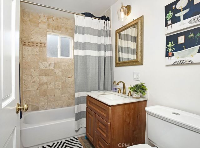 5024 N Bentree Circle, Long Beach, CA 90807