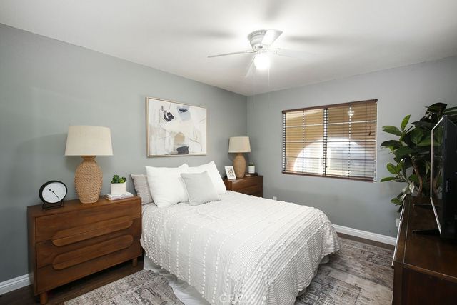 5024 N Bentree Circle, Long Beach, CA 90807