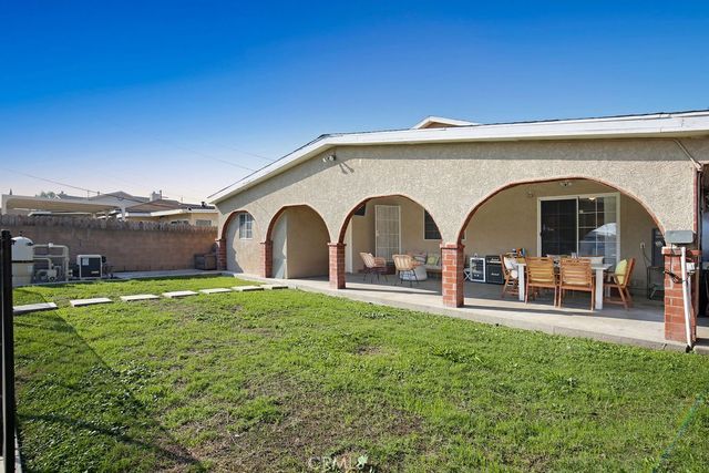 5024 N Bentree Circle, Long Beach, CA 90807