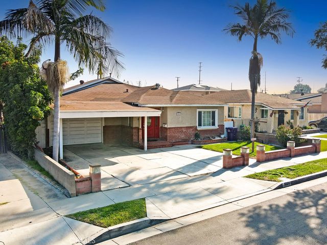 5024 N Bentree Circle, Long Beach, CA 90807