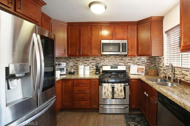 5024 N Bentree Circle, Long Beach, CA 90807