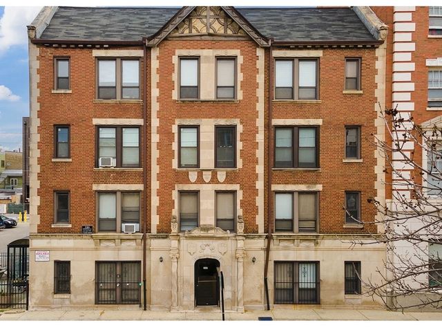 3345 N Marshfield Avenue 402, Chicago, IL 60657
