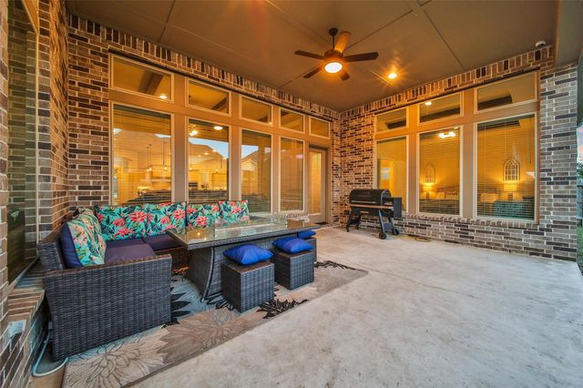 17373 Amaryllis Lane, Conroe, TX 77302