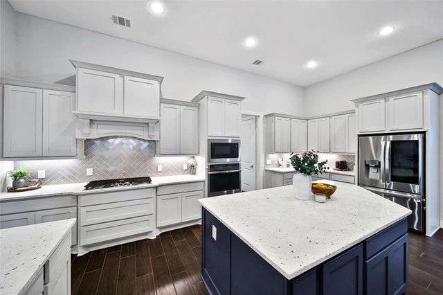 17373 Amaryllis Lane, Conroe, TX 77302