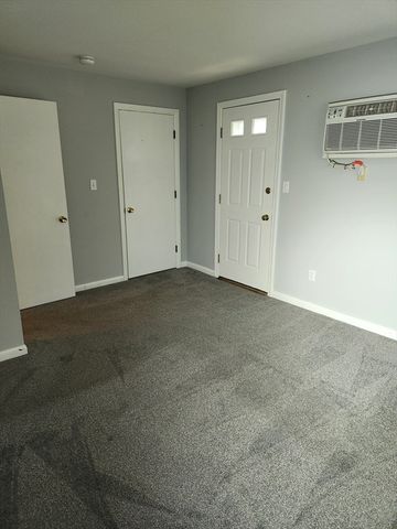 29 Sherman Street 1, Foxboro, MA 02035