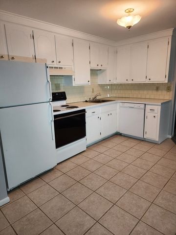 29 Sherman Street 1, Foxboro, MA 02035