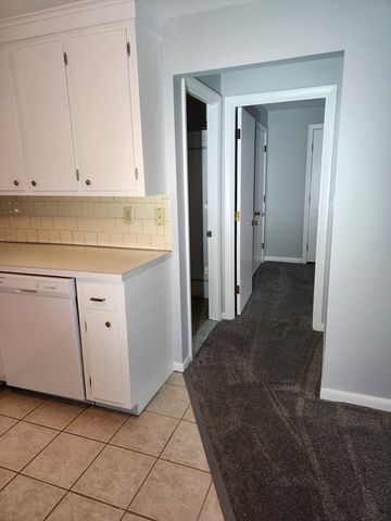 29 Sherman Street 1, Foxboro, MA 02035