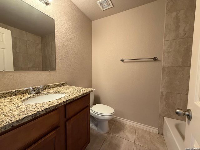 1780 TRISTAN TRL, New Braunfels, TX 78130