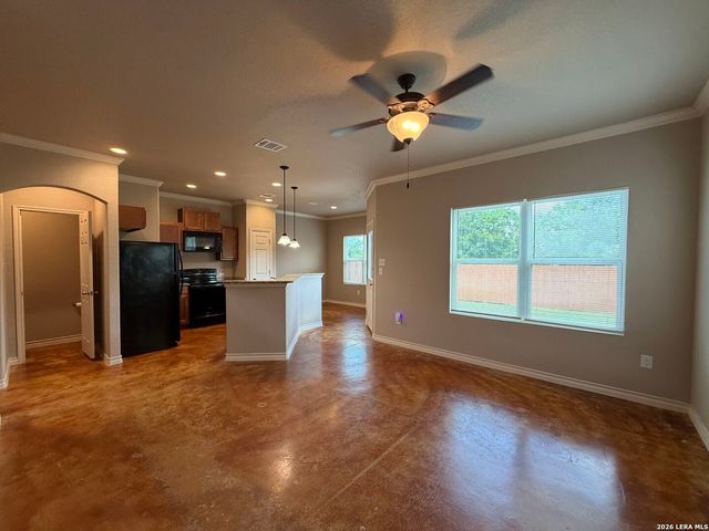 1780 TRISTAN TRL, New Braunfels, TX 78130