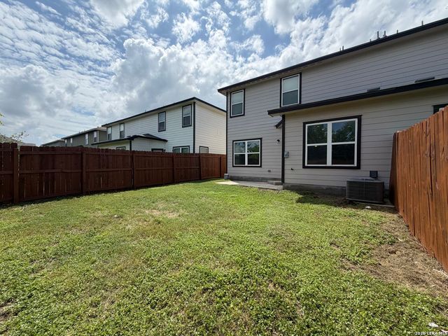 1780 TRISTAN TRL, New Braunfels, TX 78130