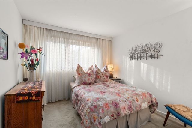 21 Knight Rd, Framingham, MA 01701