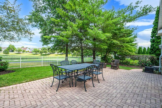163 Hamlet Drive, Mount Sinai, NY 11766