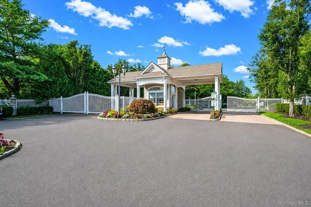 163 Hamlet Drive, Mount Sinai, NY 11766