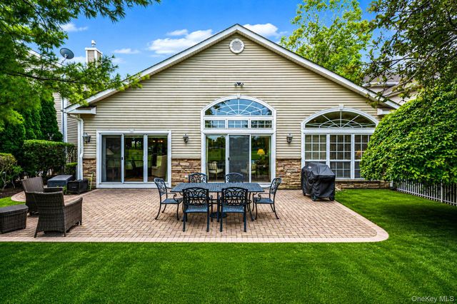 163 Hamlet Drive, Mount Sinai, NY 11766