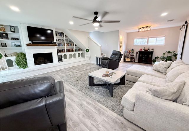 1906 Colony Drive, Irving, TX 75061