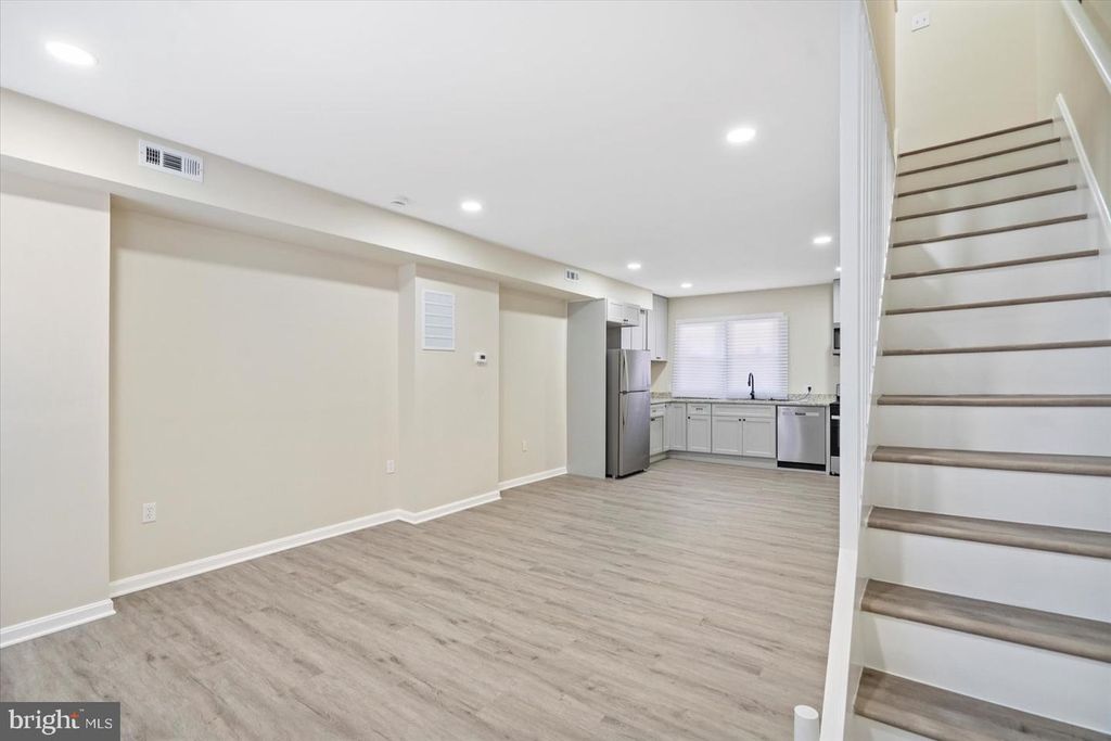 3806 PENNINGTON AVE, Baltimore City, MD 21226