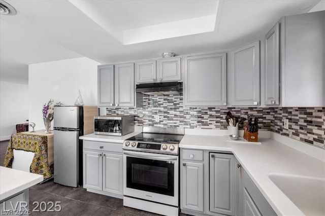 1589 Silver Mesa Way, Las Vegas, NV 89169