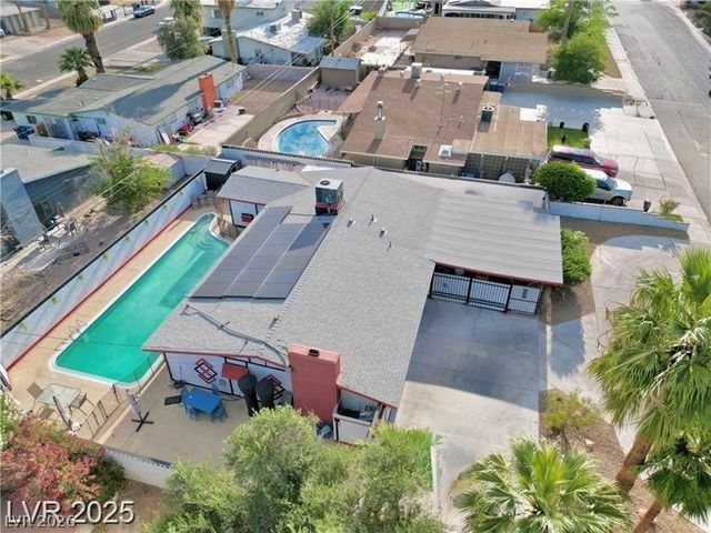 1589 Silver Mesa Way, Las Vegas, NV 89169