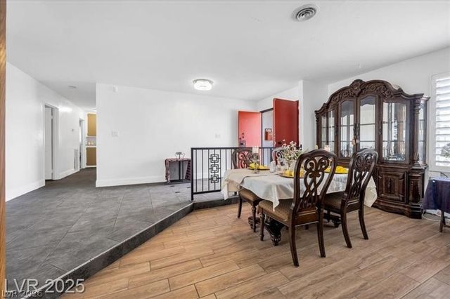 1589 Silver Mesa Way, Las Vegas, NV 89169