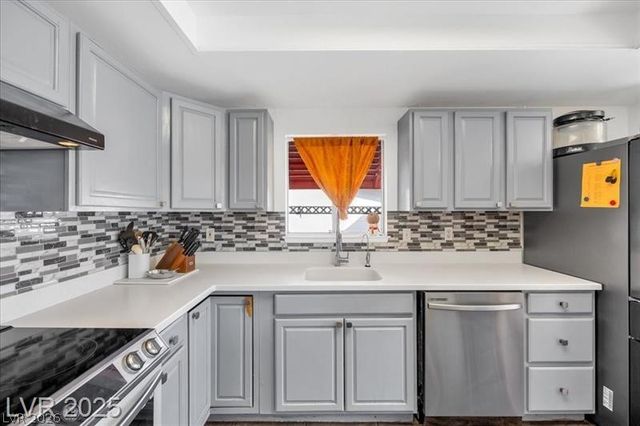 1589 Silver Mesa Way, Las Vegas, NV 89169