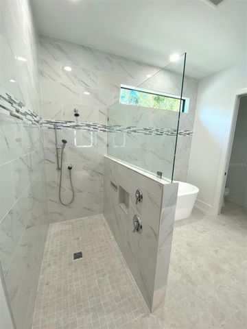 2110 MICHELE DRIVE, Sarasota, FL 34231