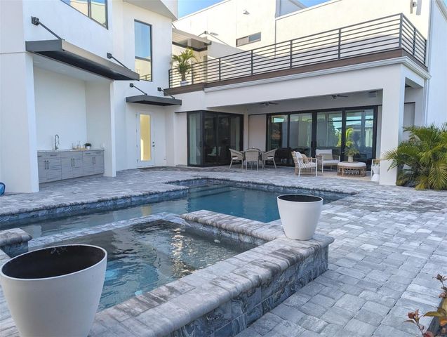 2110 MICHELE DRIVE, Sarasota, FL 34231