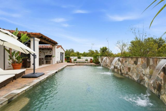 14942 Encendido, San Diego, CA 92127