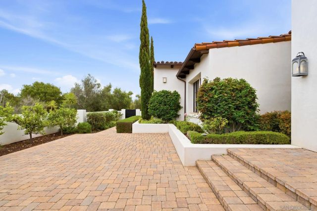 14942 Encendido, San Diego, CA 92127