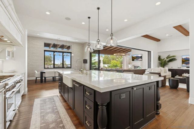 14942 Encendido, San Diego, CA 92127