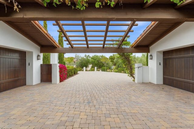 14942 Encendido, San Diego, CA 92127
