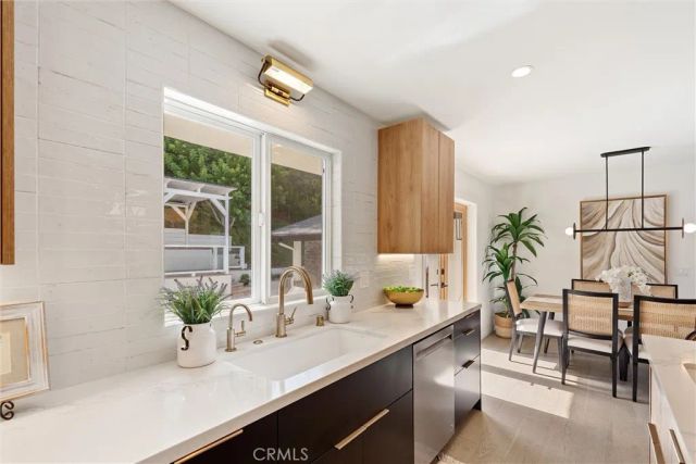 5030 Rolling Meadows Road, Rolling Hills Estates, CA 90274