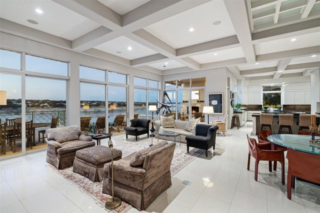 715 Cutlass, Lakeway, TX 78734