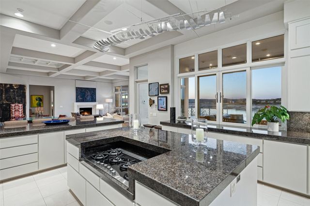 715 Cutlass, Lakeway, TX 78734