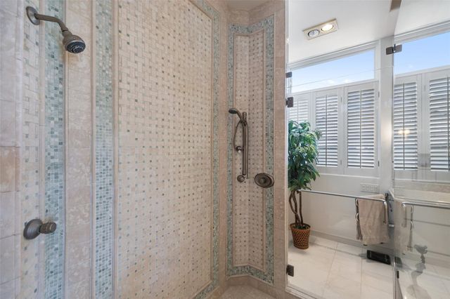 715 Cutlass, Lakeway, TX 78734