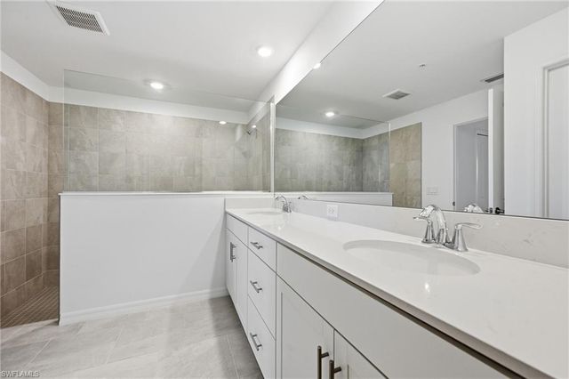 5604 Newcastle CT 5711, Ave Maria, FL 34142