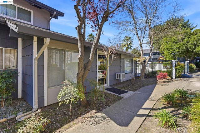 9085 Alcosta Blvd 321, San Ramon, CA 94583