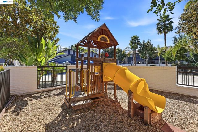 9085 Alcosta Blvd 321, San Ramon, CA 94583