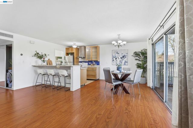 9085 Alcosta Blvd 321, San Ramon, CA 94583