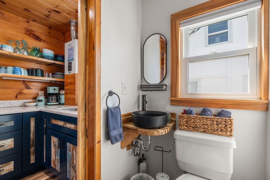 Image 29 of property listing at 16 Riverview Ter # 1, Hampton, NH 03842