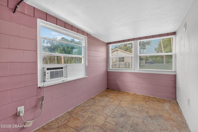 2002 Mike Street, South Daytona, FL 32119