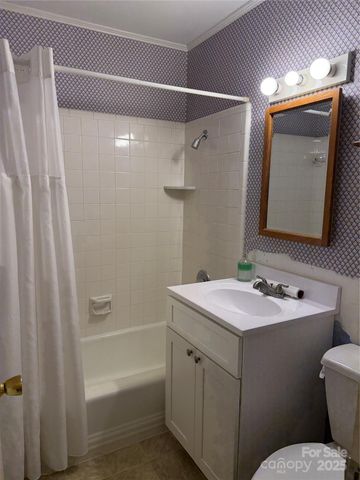 125 Mckinney Street, Rutherfordton, NC 28139