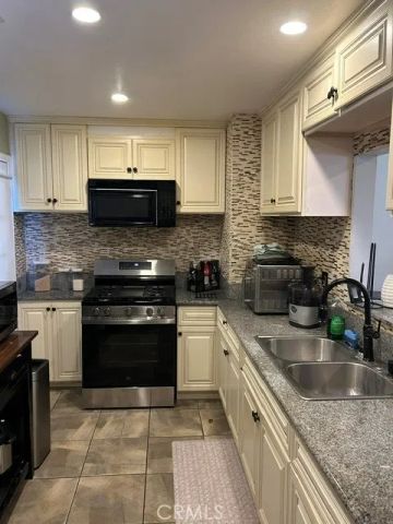 404 N Maie, Compton, CA 90220