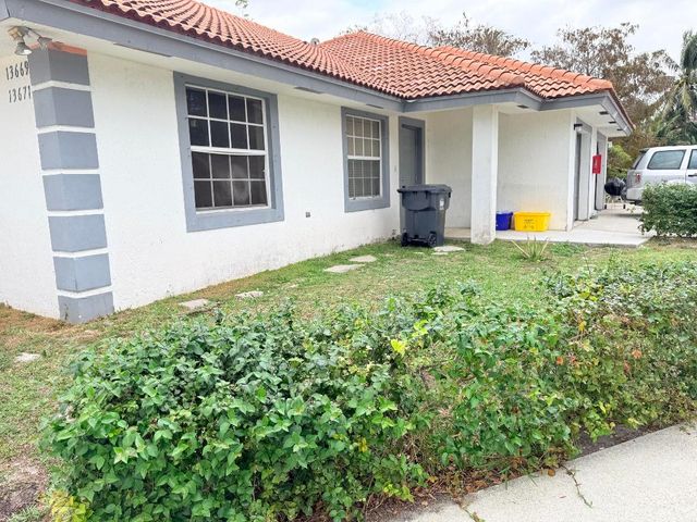 13675 Yarmouth Court, Wellington, FL 33414