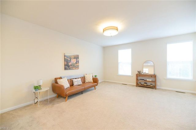 4004 Luminary DR, Williamsburg, VA 23188